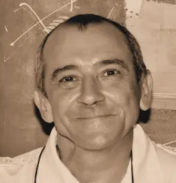 Photo du radiesthésiste de Caromb Jacques Ribieff. Le Radiesthésiste à distance : Jacques Ribieff